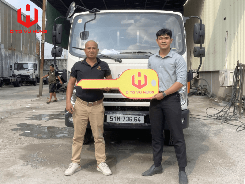 BÀN GIAO XE TẢI DOTHANH IZ71SL PLUS THÙNG LỬNG CHO KHÁCH HÀNG TẠI TP. HỒ CHÍ MINH